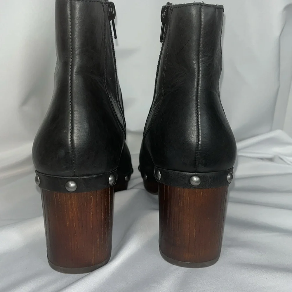 Lucky Brand Yasamin Leather Clog Studded Ankle Boot Sz 10M Black